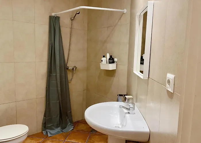 Puerta Del Camino 3 * بلباو